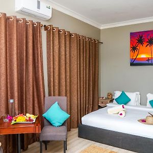 Deluxe Zimmer mit Kingsize-Bett